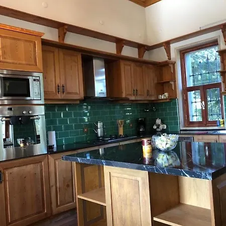 Villa Stone Mansion *